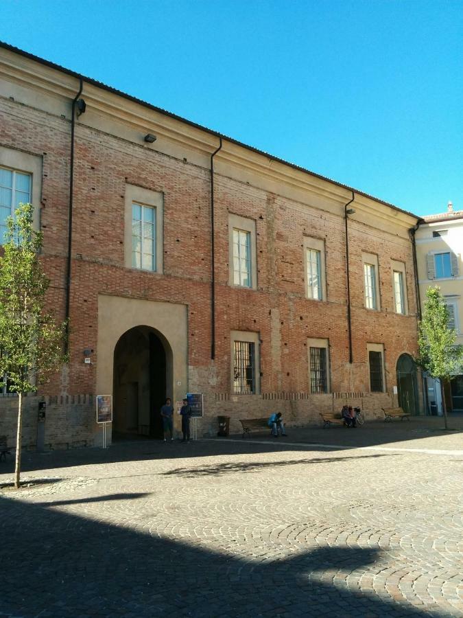 Honey House Parma Lägenhet Exteriör bild